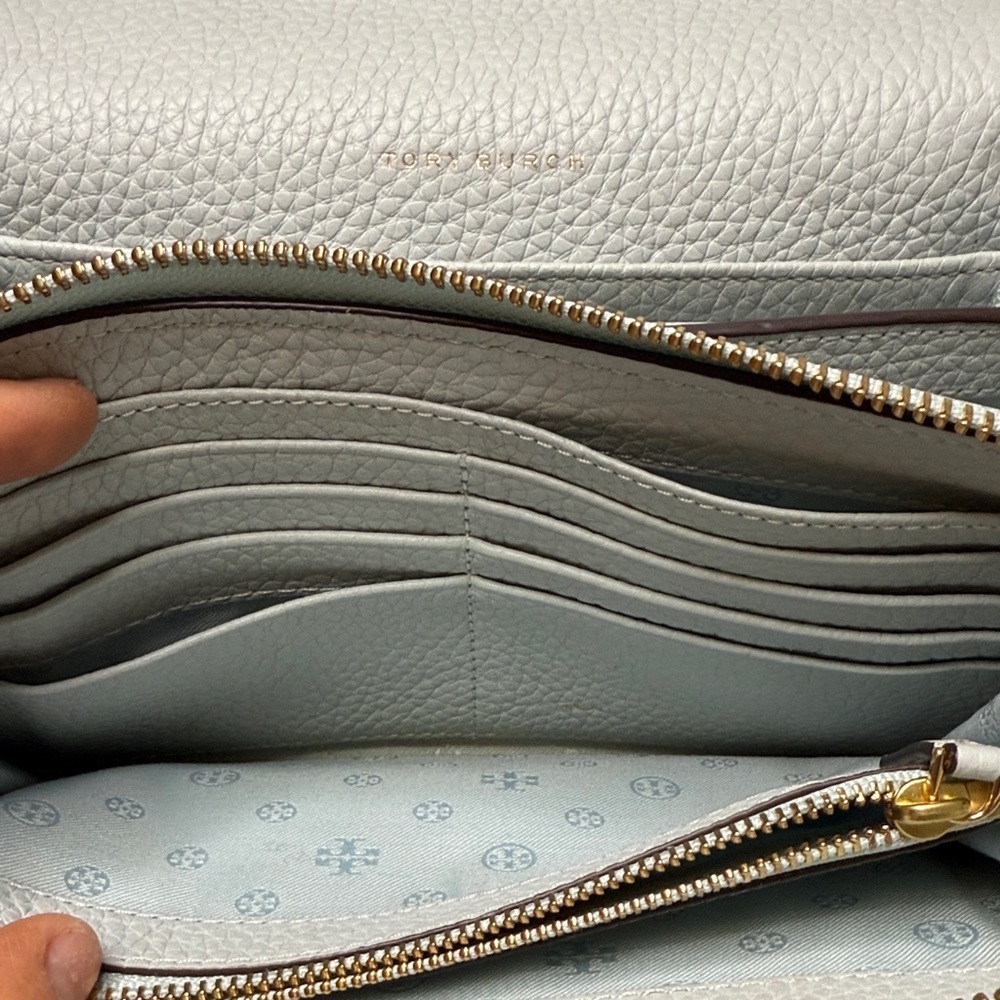 Tory Burch Taylor Flat Wallet Seltzer Blue - Picture 11 of 15